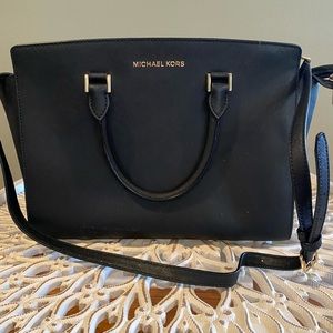 Black Michael Kors purse